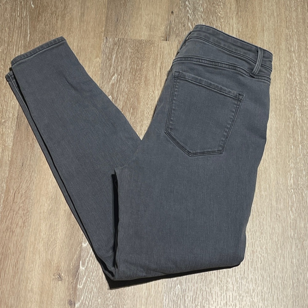 Talbots Women's Gray Simply Flattering‎ Collection Snap Cuff Jeans Size 8 EUC